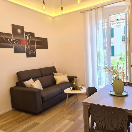Soni Apartment لا سبيتسْيا المظهر الخارجي الصورة