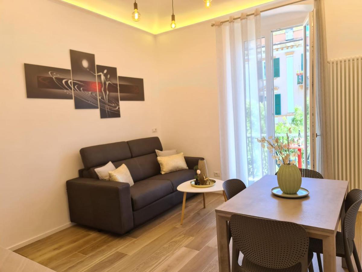Soni Apartment لا سبيتسْيا المظهر الخارجي الصورة